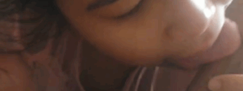 PembantuKu Memang Tahu Gimana Bikin Crot