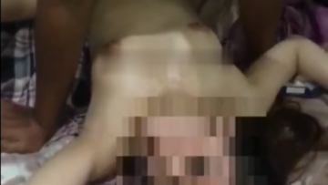 Main Bertiga Bareng Suaminya Sendiri